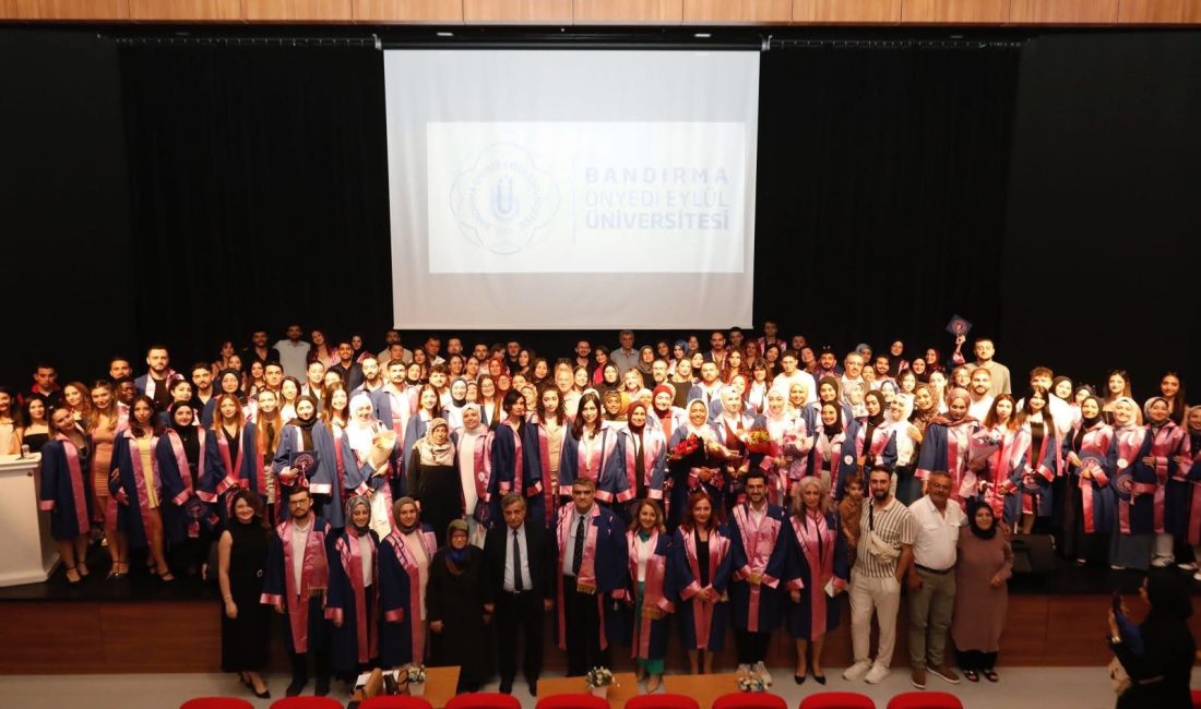 BANÜ Sağlık Bilimleri Fakültesi Fizyoterapi ve Rehabilitasyon Bölümü öğrencileri, yemin