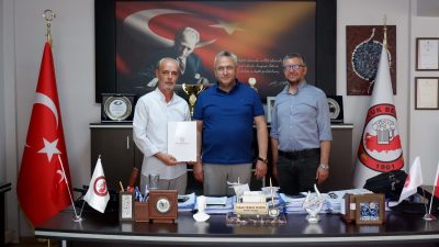 Susurluk Belediyesi ile Düşünür Koleji arasında eğitim alanında iş birliğini