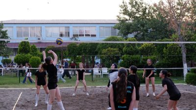 Susurluk Belediyesi’nin genç sporculara yönelik organizasyonları arasında yer alan iki