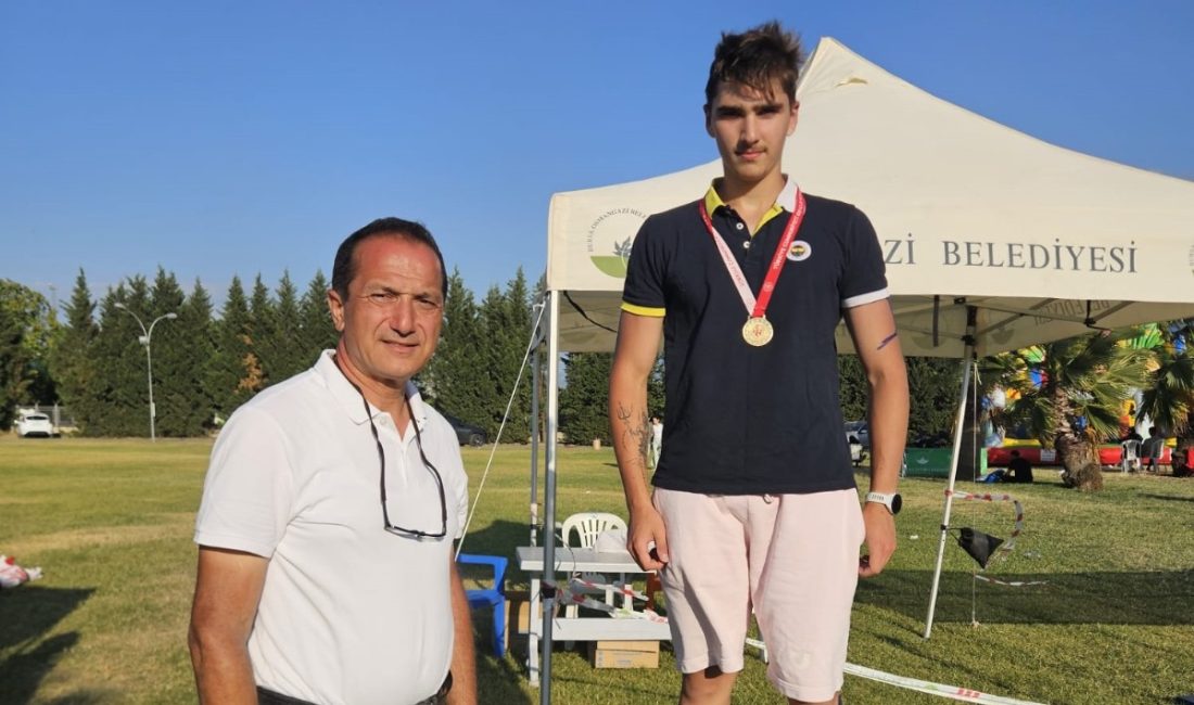 Bandırmalı sporculardan Triathle’de madalya yağmuru Bursa Sukaypark’ta düzenlenen triathle yarışlarında Bandırmalı sporcular dereceye girerek madalyalar
