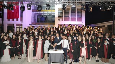 Balıkesir’in köklü okullarından Sırrı Yırcalı Anadolu Lisesi (SYAL) 34. Dönem