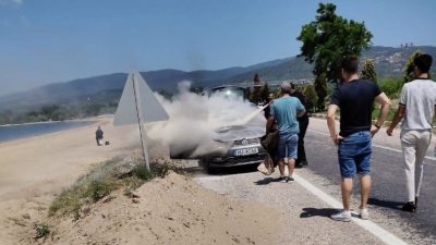 Düzler mevkiinde, yurtdışı plakalı HU AC 68 aracında henüz bilinmeyen