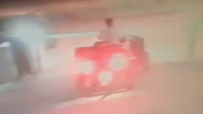  Bandırma’da gece saatlerinde yaşanan ATV hırsızlığı, güvenlik kameralarına yansıdı. Edinilen