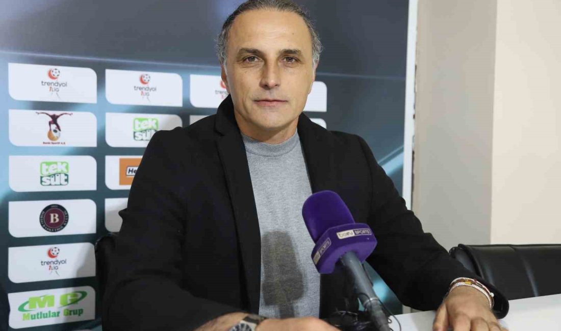 Mustafa Gürsel bu sezon da Bandırmaspor’da Trendyol 1. Lig ekiplerinden Bandırmaspor, teknik direktörlük görevine Mustafa Gürsel