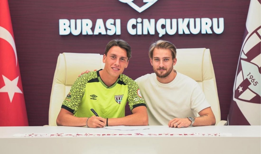 Yiğit Zorluer Bandırmaspor ile yola devam ediyor Bandırmaspor, genç futbolcusu Yiğit Zorluer ile 3 yıllık yeni sözleşme