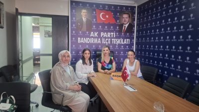 AK Parti Balıkesir İl Kadın Kolları heyeti, Bandırma’ya ziyaret gerçekleştirerek