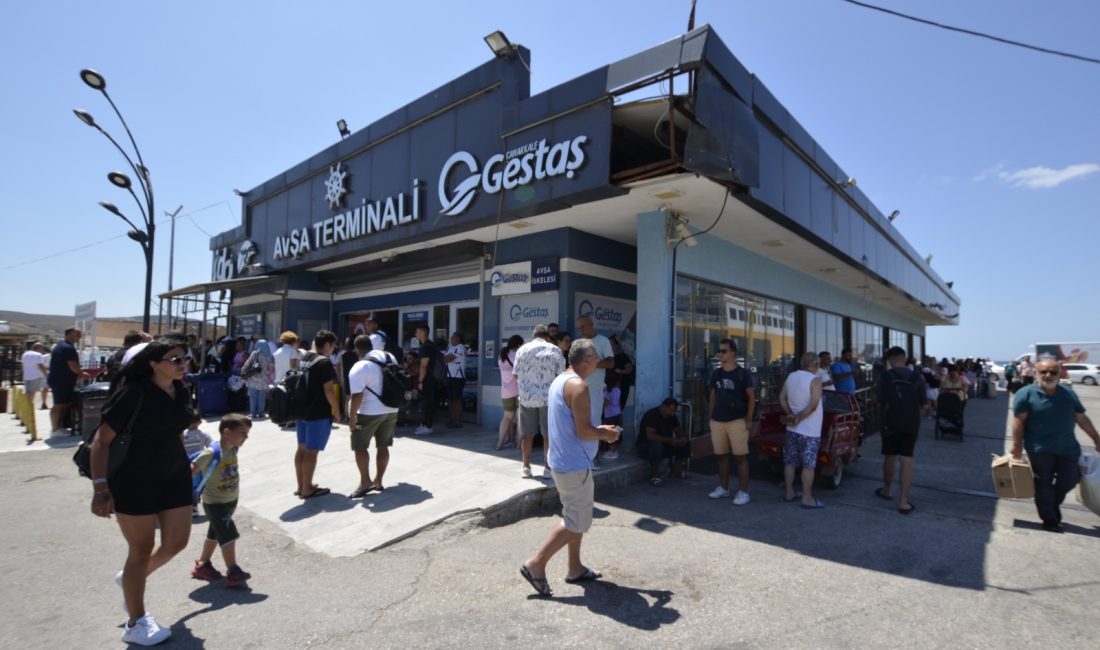 Okulların kapanmasıyla Avşa Adası’nda yaz sezonu başladı. Otel ve pansiyonlarda