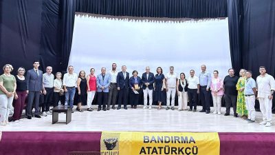 Bandırma’da gerçekleştirilen konferansta, , Ankara Üniversitesi Dil ve Tarih-Coğrafya Fakültesi