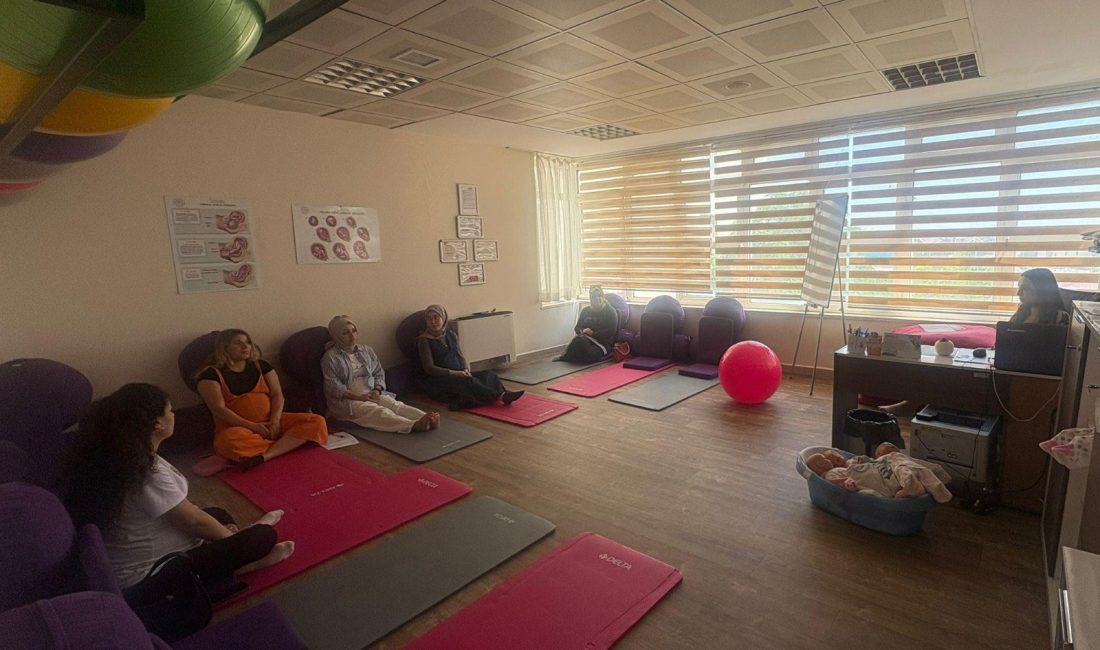 Bandırma’da anne adaylarına doğuma hazırlık programı Bandırma Eğitim ve Araştırma Hastanesi Gebe Okulu, hamile kadınlara yönelik