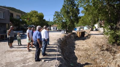 Erdek Kaymakamı Hasan Göç, DSİ’nin Çeltikçi Mahallesi’nde yürüttüğü dere ıslah