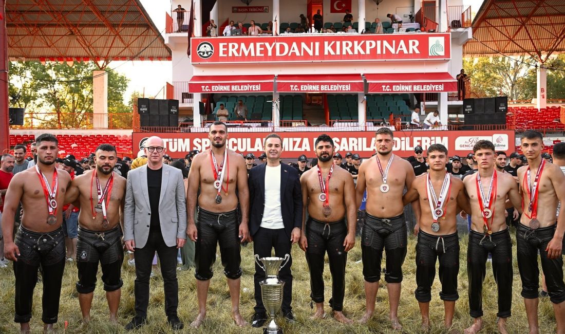 Balıkesir’in pehlivanları Kırkpınar’da tarih yazdı 664. Tarihi Kırkpınar Yağlı Güreşleri’nde 7 madalya kazanan Balıkesir Büyükşehir