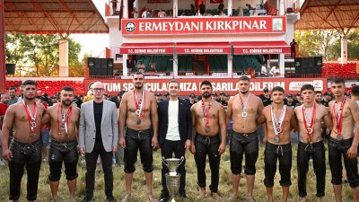 664. Tarihi Kırkpınar Yağlı Güreşleri’nde 7 madalya kazanan Balıkesir Büyükşehir