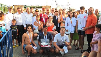 Denizcilik ve Kabotaj Bayramı, Erdek’te geleneksel etkinliklerle kutlandı. 1 Temmuz