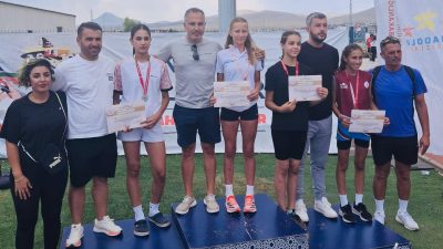 Konya’da düzenlenen Anadolu Yıldızlar Ligi Atletizm Türkiye Finalleri’nde Ada Çetin,