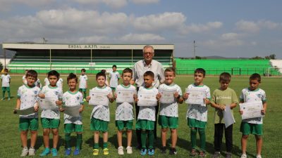 Gönen Belediyesi Yaz Spor Okulları futbol kursunda birinci etap sona