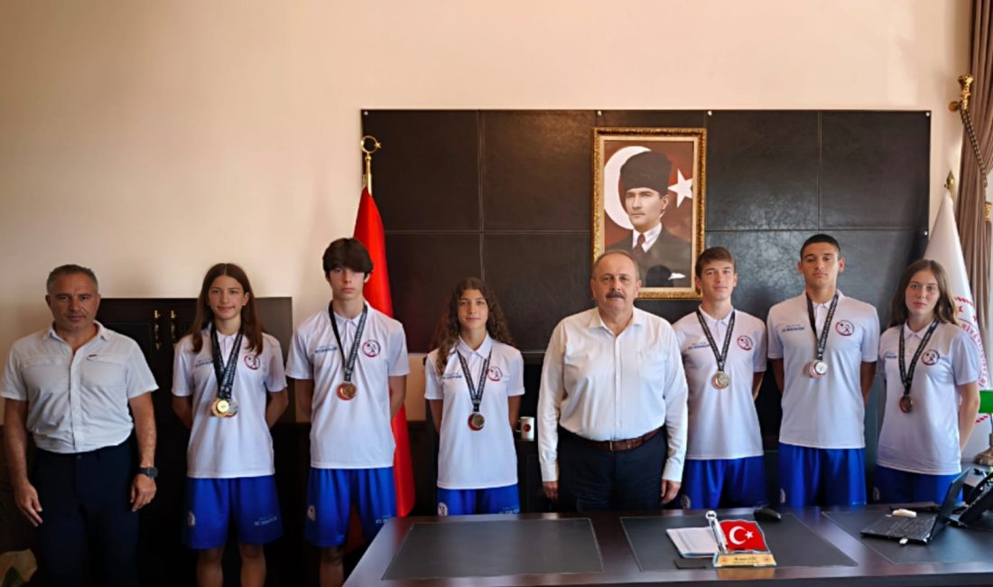 Erdekli genç atletlerin Türkiye dereceleriyle döndüğü şampiyona sonrası, Kaymakam Hasan
