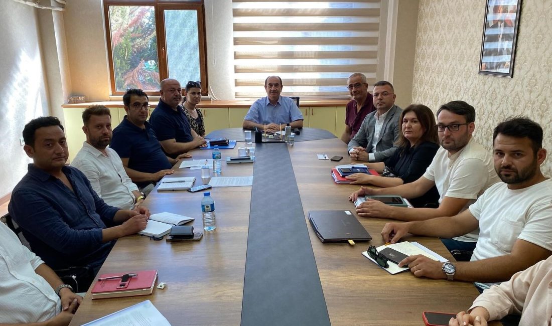 DSİ, BASKİ, Tarım Müdürlüğü ve Sulama Birliği’nin katılımıyla yapılan toplantıda
