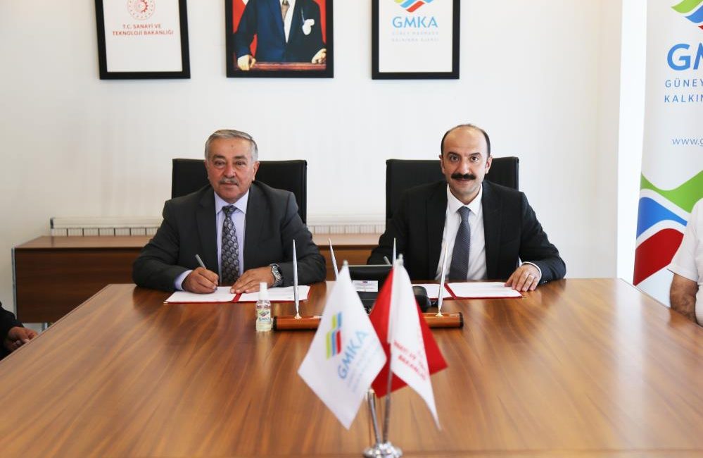 Balıkesir’de özel gereksinimli öğrencilere farklı adım Karesi Kaymakamlığı tarafından hazırlanan ve Güney Marmara Kalkınma Ajansı’nın (GMKA)