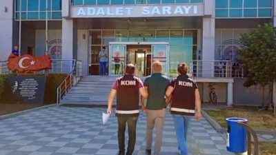 Bandırma KOM ekiplerinin Gönen’de gerçekleştirdiği operasyonda, FETÖ üyeliğinden hakkında kesinleşmiş