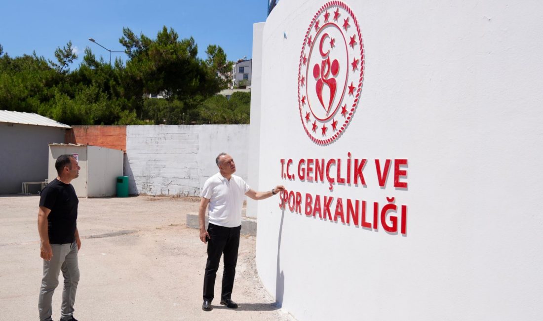 Bandırma ve Erdek’teki spor yatırımlarına yerinde takip Balıkesir Gençlik ve Spor İl Müdürü Adem Özalp, Bandırma ve
