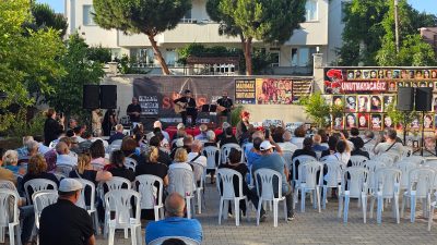 Bandırma Cemevi’nde, Sivas katliamında yaşamını yitirenler için anma etkinliği düzenlendi.