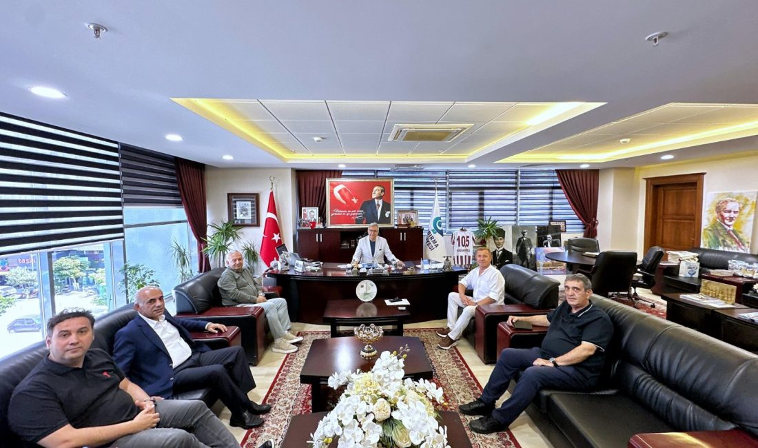 Hayri Turna meclis görevine resmen başladı Kadir Kalbişen’in yerine meclis üyeliğine başlayan Hayri Turna’ya, görev yazısı