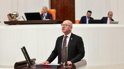 CHP Balıkesir Milletvekili Serkan Sarı, çiftçilerin yaşadığı sorunlara dikkat çekti.