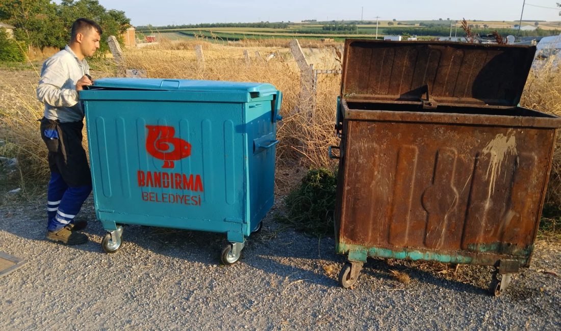Bandırma’da temizlik ve altyapı çalışmaları Bandırma Belediyesi, kentin farklı noktalarında eş zamanlı olarak yürüttüğü yol,