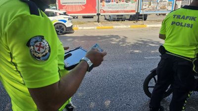 Bandırma İlçe Emniyet Müdürlüğü Trafik Ekipleri, motosiklet kazalarındaki artış nedeniyle