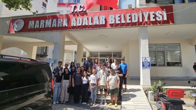 Kastamonu Şenpazar Çok Programlı Anadolu Lisesi’nden gelen öğrenci ve öğretmen
