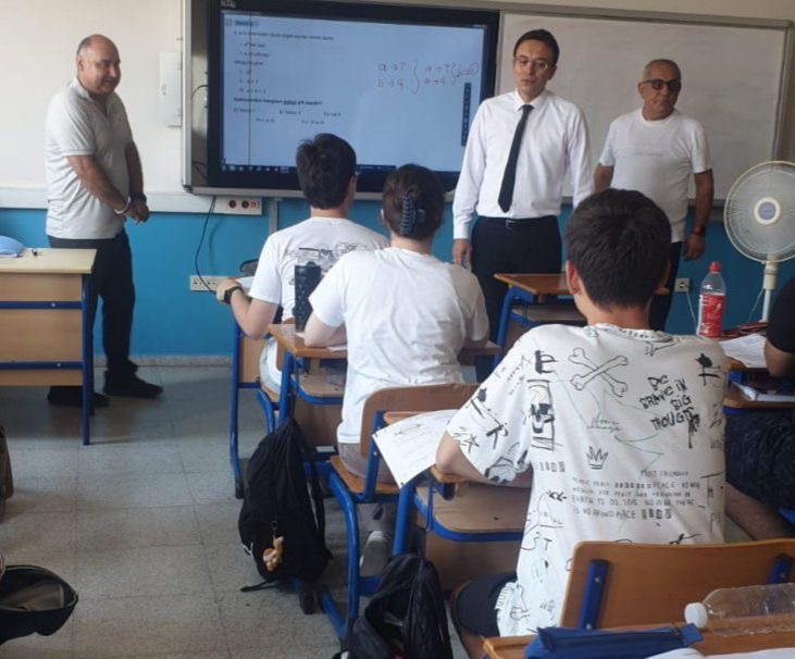 Aslan Fen Lisesi yaz kursu öğrencileriyle buluştu Bandırma İlçe Milli Eğitim Müdürü Mutlu Aslan, Enerjisa Bandırma Fen