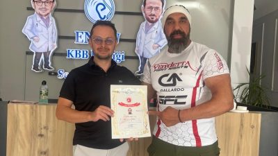 Türkiye Kick Boks Federasyonu’nun İstanbul’da düzenlediği siyah kuşak sınavında Bandırmalı