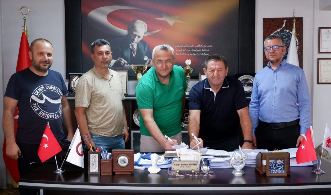 Susurluk’ta kadrolu işçileri kapsayan toplu iş sözleşmesi, belediye ve sendika