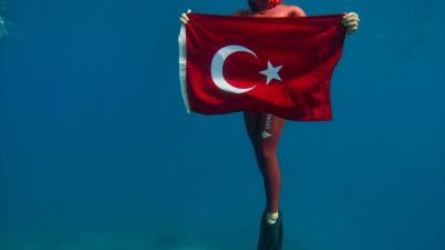 Türkiye Serbest Dalış Milli Kampı kapsamında dünya şampiyonası için antrenmanlarını