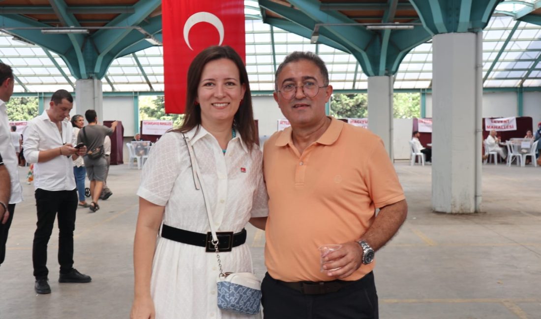 Bandırma’da CHP’de Delege Seçimleri başladı CHP Bandırma İlçe Başkanlığı’nda ilçe delege seçimleri Kapalı Pazar Yeri