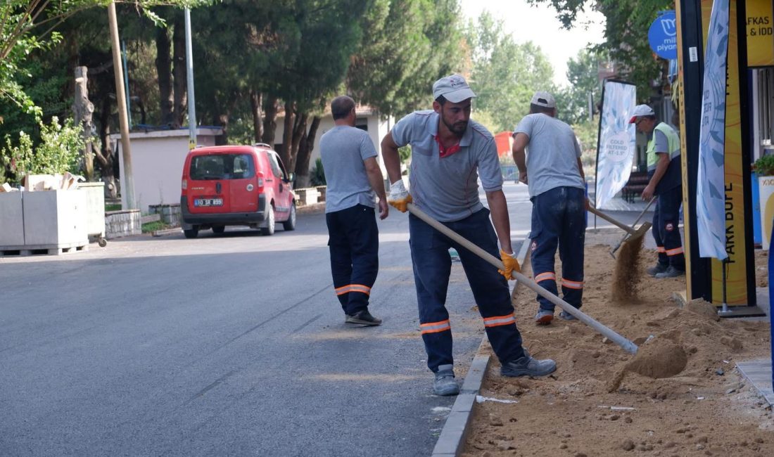 Susurluk’ta kaldırım ve betonlama çalışmaları hızlandı Susurluk Belediyesi, Şehit Fikret Caddesi’nde asfalt çalışmalarının ardından kaldırım düzenleme