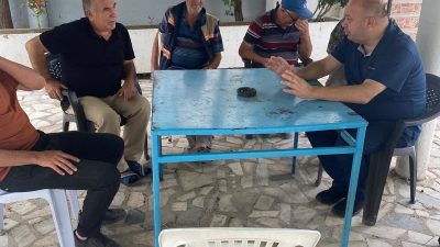 Üçpınar ve Kumköy’deki yol yapım ve çevre düzenlemelerini yerinde inceleyen