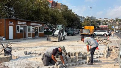 Bandırma–Sabiha Gökçen hattının kalkış noktası olan BTT Danışma Merkezi önü