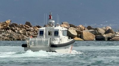 Erdek açıklarında, ünlü iş adamı Halit Yukay’a ait olduğu değerlendirilen