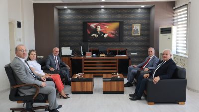 Uşak Üniversitesi Rektörü Prof. Dr. Ekrem Savaş, BANÜ Rektörü Prof.