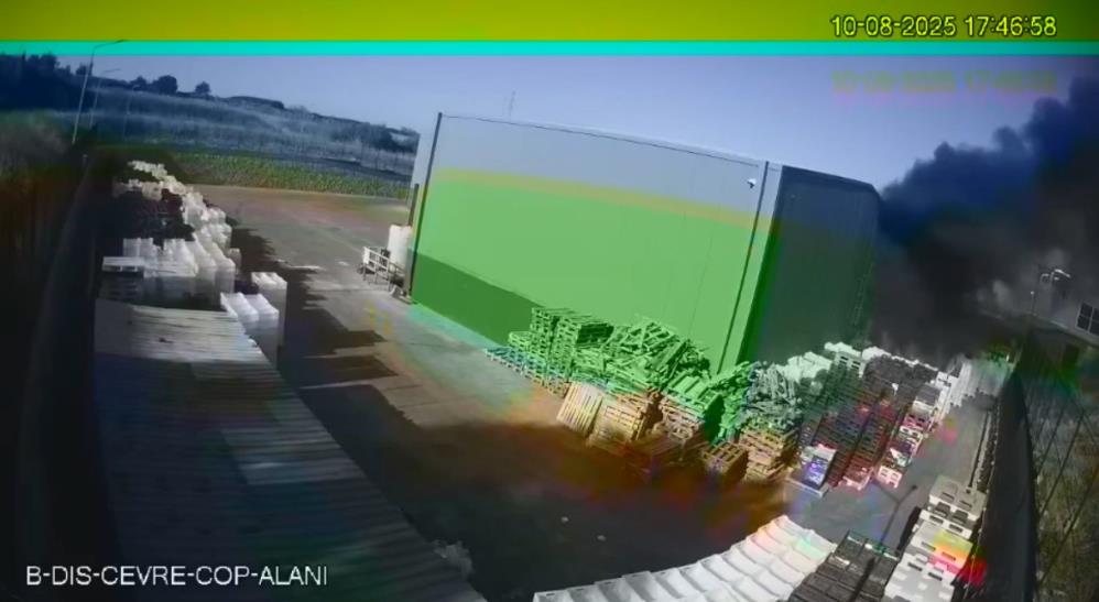 Gönen ilçesindeki Teksüt fabrikasında çıkan yangına ilişkin yürütülen soruşturmada gözaltına