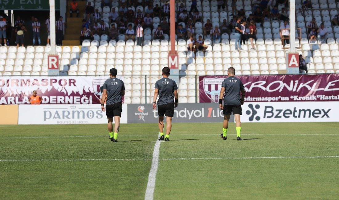 Bandırmaspor- Adanaspor maçını Gökçen yönetecek Trendyol 1. Lig’in 3. haftasında Bandırmaspor, puan tablosunun son sırasında