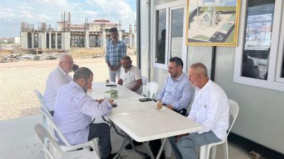 Bandırma İlçe Müftüsü Dr. Abdulhamid Pehlivan, üniversite bünyesindeki cami inşaatını