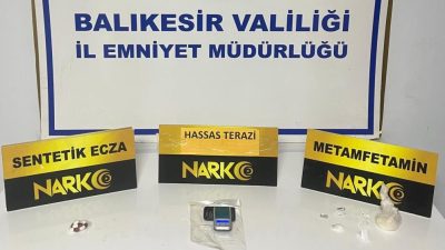  Ayvalık’ta; İlçe Emniyet Müdürlüğü bünyesindeki Narkotik Suçlarla Mücadele Büro Amirliği