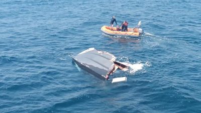 Marmara Denizi’nde teknesi parçalanan ve kendisinden haber alınamayan iş adamı