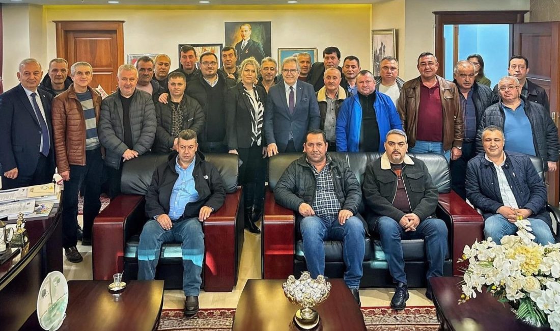 Bandırma Belediyesi emekli personele 60 milyonun üzerinde para ödedi Bandırma Belediyesi, emekli olan personelin tazminat ödemelerini bitirdi. Başkan Dursun