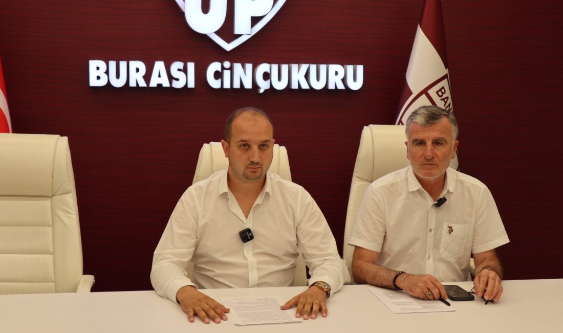 Bandırmaspor 2025-2026 sezonu öncesi çalışmaları paylaştı Bandırmaspor yönetimi, 5 Ağustos Salı günü Onur Göçmez Tesisleri’nde düzenlenen