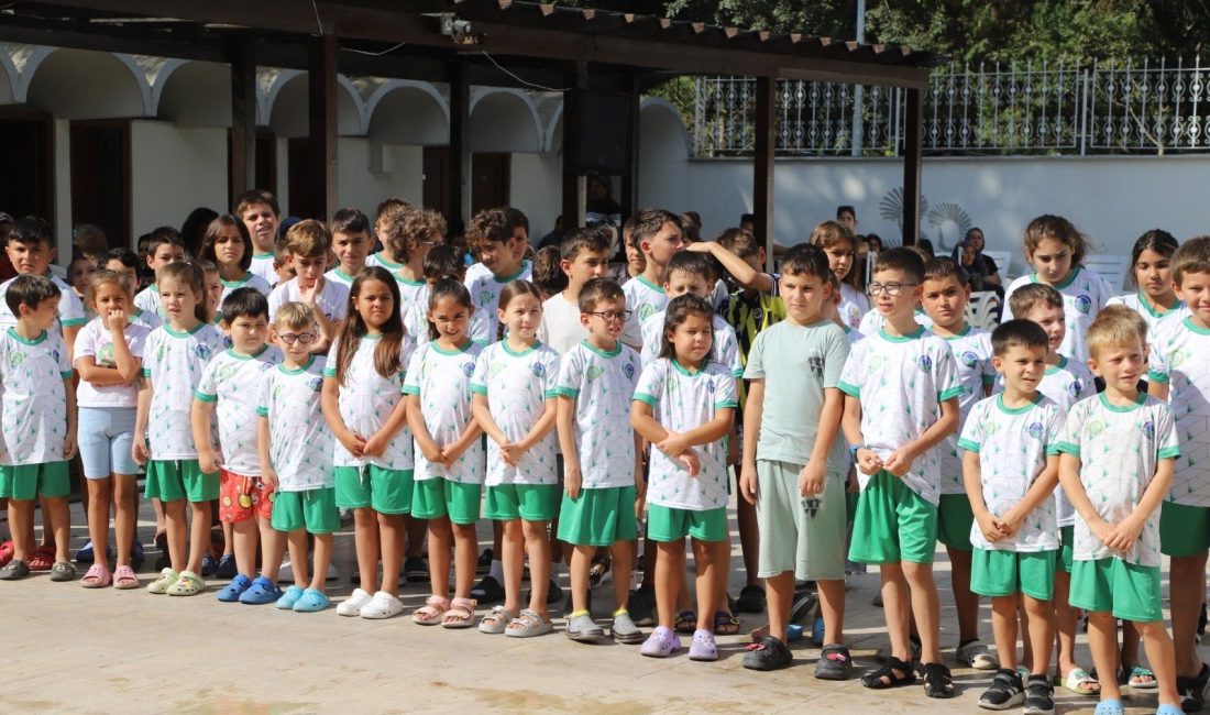 Gönen Belediyesi Yüzme Kursu 2. etabı tamamlandı Gönen Belediyesi Yaz Spor Okulları kapsamında düzenlenen yüzme kursunun ikinci