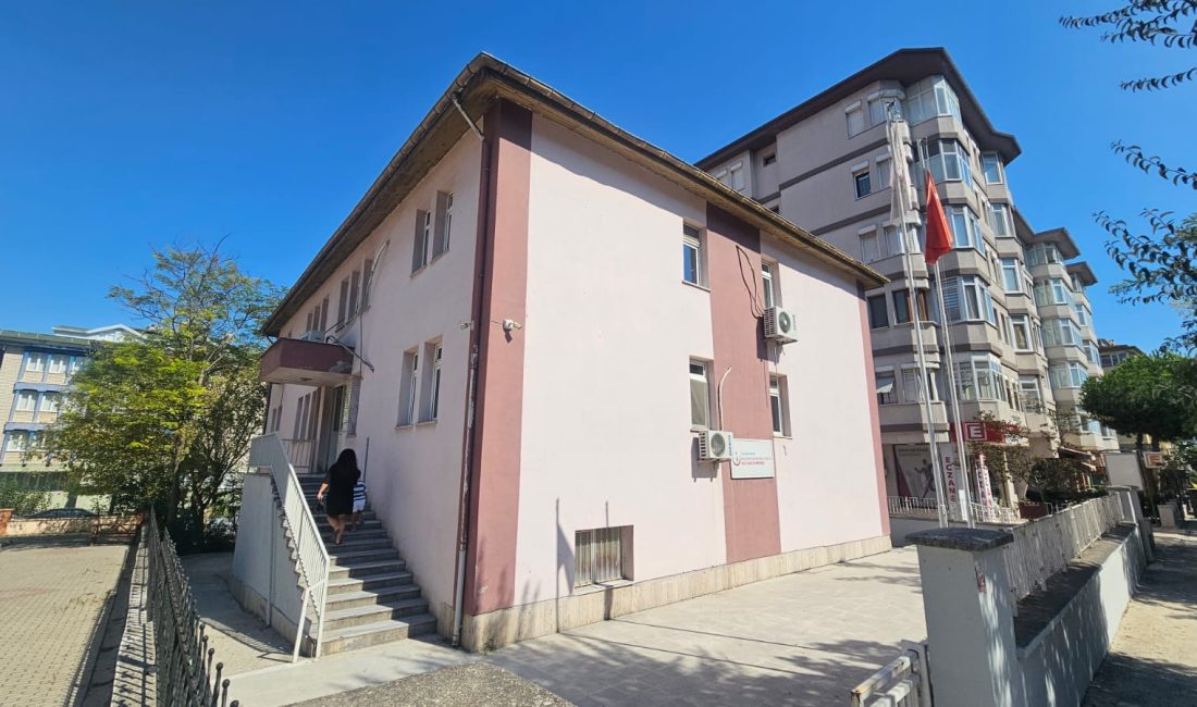 Bandırma’da ücretsiz kanser taraması: İki KETEM birimi hizmette Bandırma’da iki KETEM birimi, kadın ve erkeklere ücretsiz kanser taraması