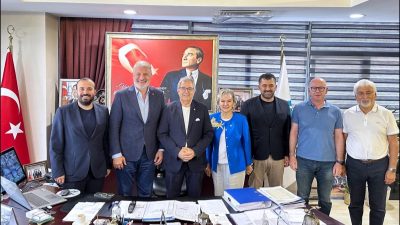 İstanbul ve Balıkesir milletvekilleri ile Parti Meclisi üyeleri, Bandırma Belediyesi’ni